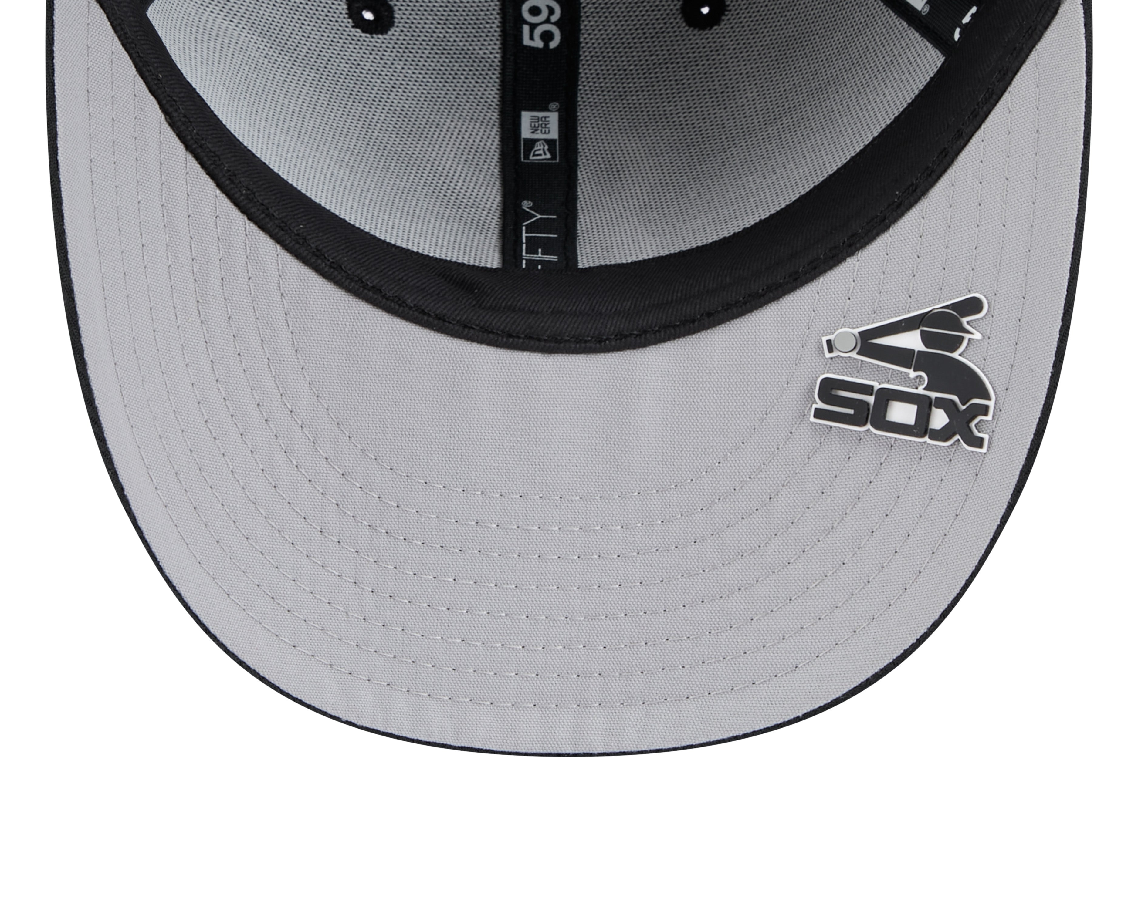Chicago White Sox New Era Black 2025 Clubhouse Alternate 59FIFTY Low Profile Fitted Hat Official Team Hat Sports Fan Cap Official MLB Team Hat