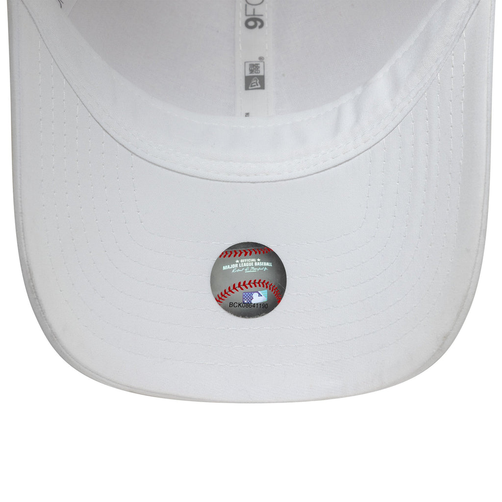 New York Yankees MLB Flawless 9forty Trucker Snapback White Official Team Hat Sports Fan Cap Official MLB Team Hat Baseball Fan Cap