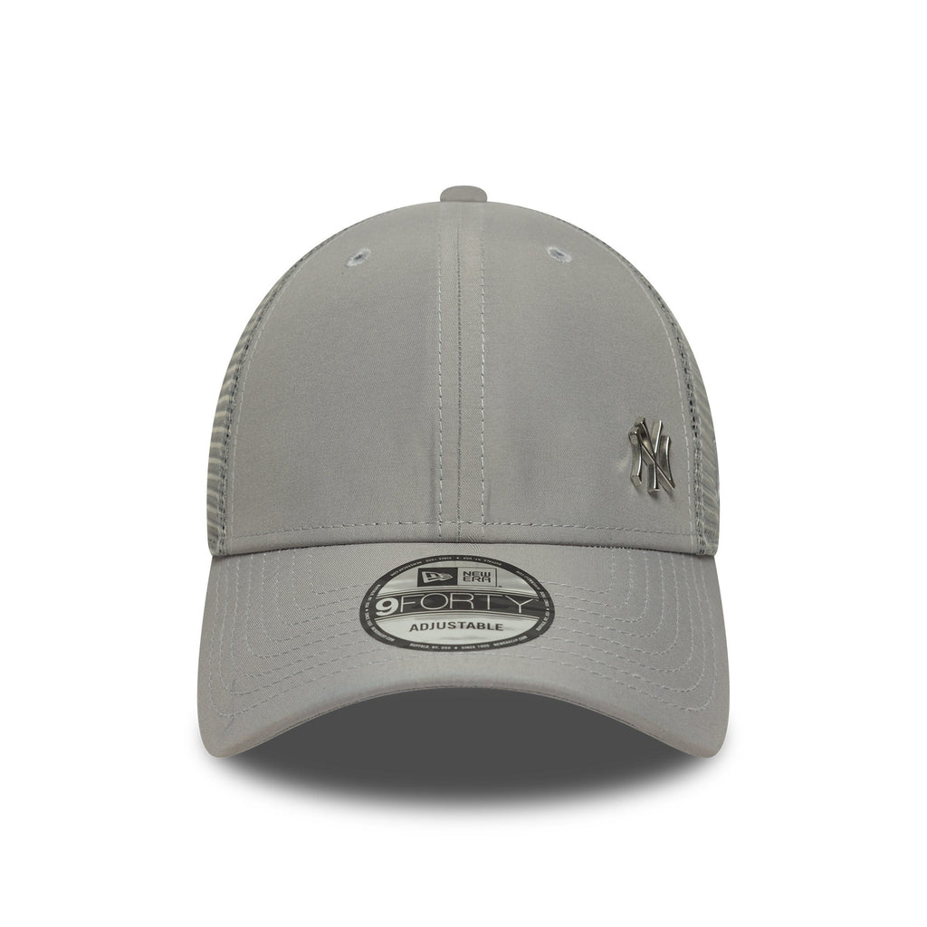 New York Yankees MLB Flawless 9Forty Trucker Grey Official Team Hat Sports Fan Cap Official MLB Team Hat Baseball Fan Cap