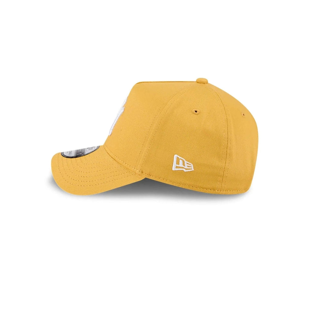 New York Yankees MLB Script A-Frame Snapback New Era Yellow Official Sports Fan Gear Popular Style Baseball Fan Gear