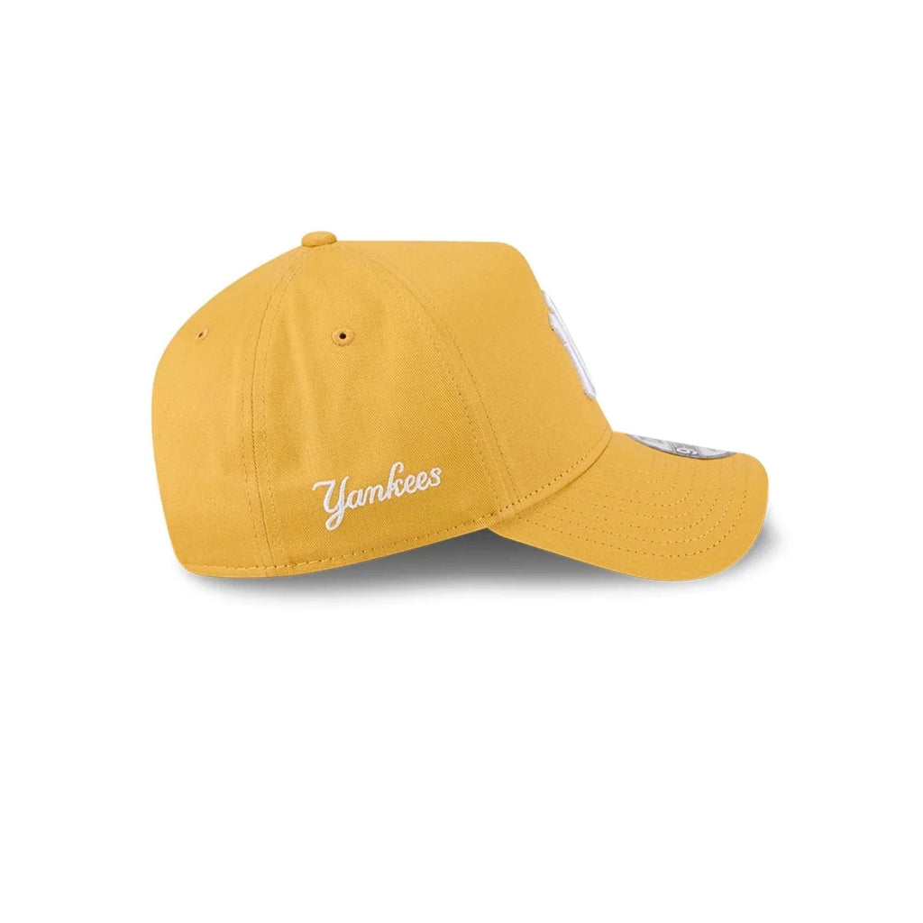 New York Yankees MLB Script A-Frame Snapback New Era Yellow Official Sports Fan Gear Popular Style Baseball Fan Gear