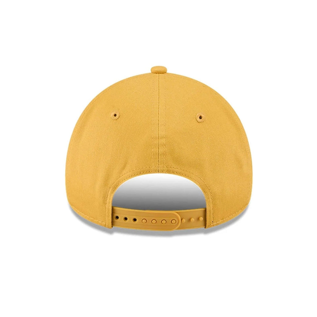 New York Yankees MLB Script A-Frame Snapback New Era Yellow Official Sports Fan Gear Popular Style Baseball Fan Gear