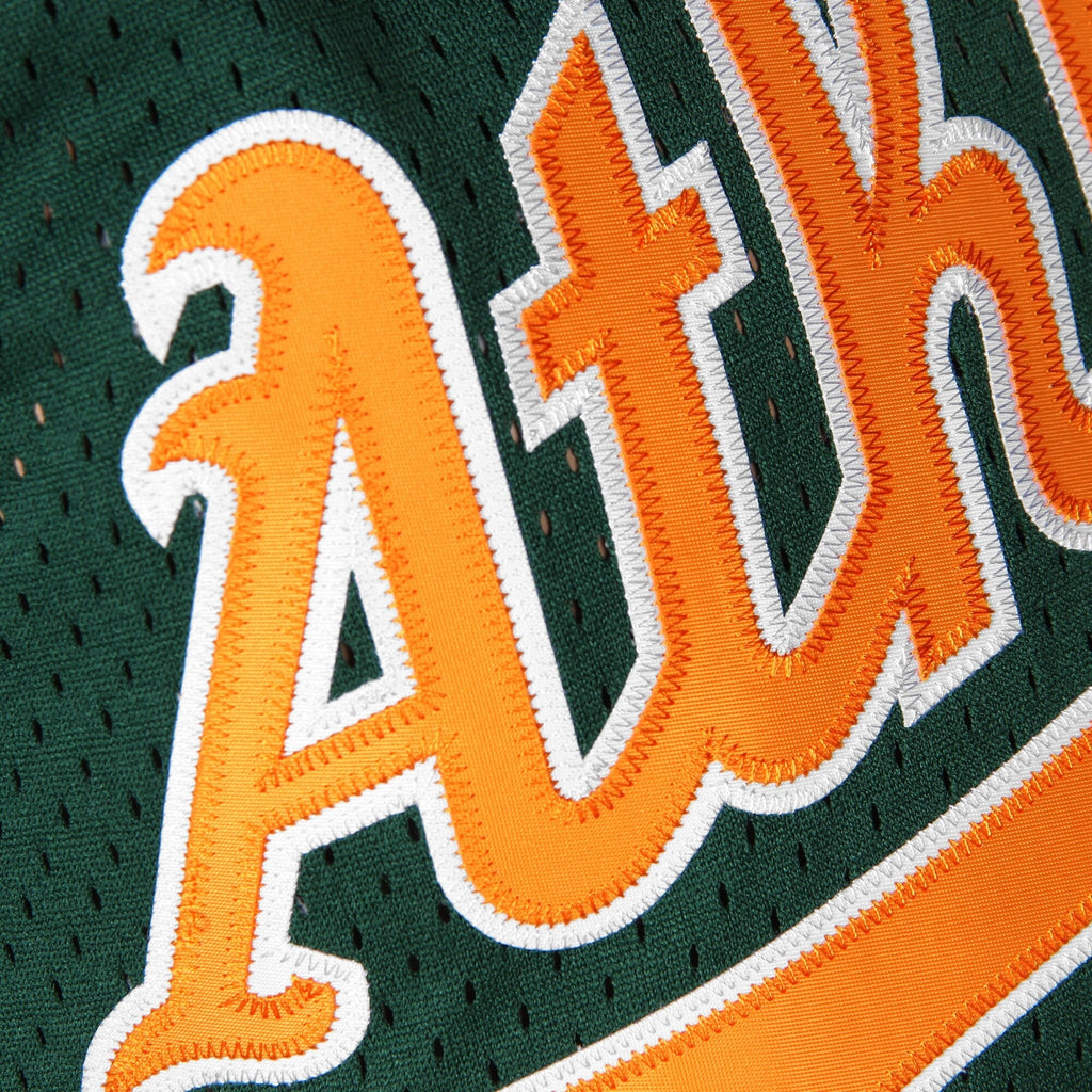 Men s Oakland Athletics Rickey Henderson 1998 Mitchell And Ness Green Cooperstown 1987 Mesh Batting Practice Jersey Official Team Jersey Sports Fan